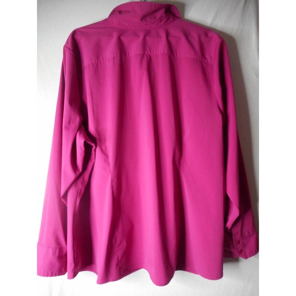 Lane Bryant Fuchsia Button Front Blouse Size 26/28 - image 4